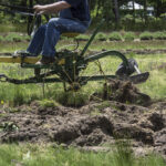 202105HRPlowing025RidingPlow